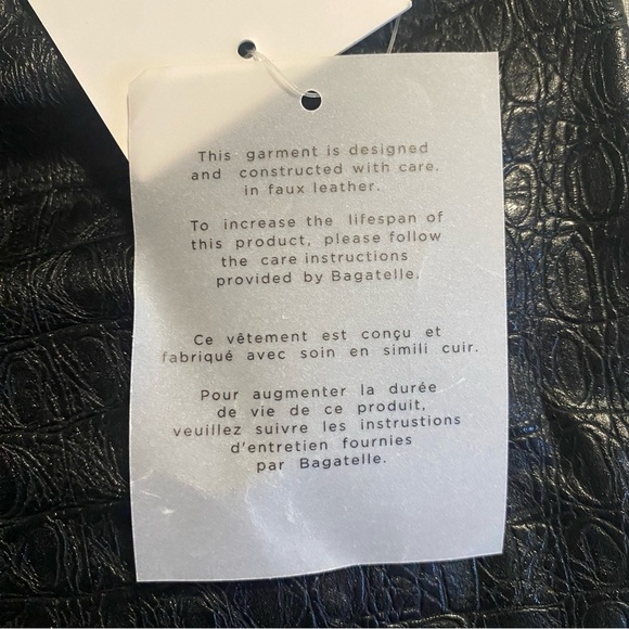 NWT 7 For All Mankind Croc Embossed Faux Leather Leggings in Black - Size L - Picture 7 of 15